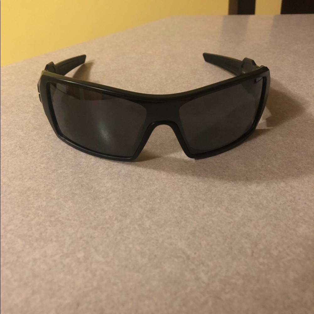 Oakley Oil Rig Sunglasses
